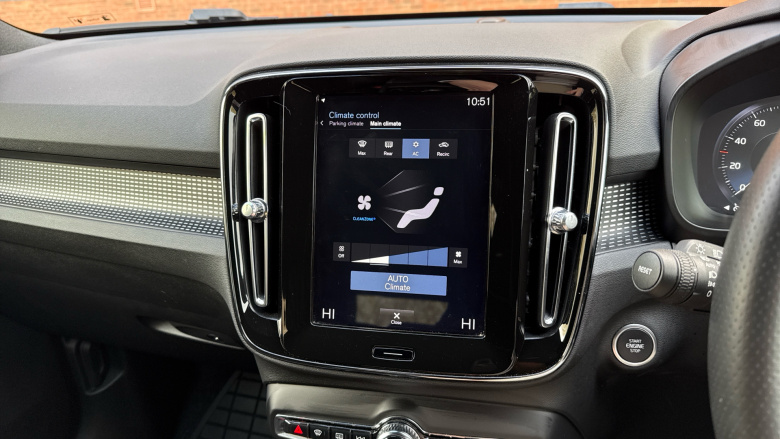 Volvo Xc40 2.0 T5 R DESIGN 5dr AWD Geartronic Petrol Estate